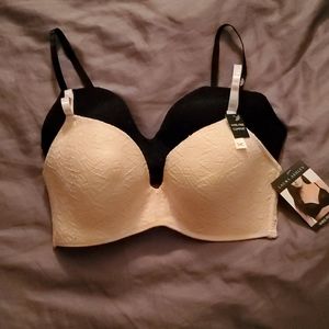 Duo of 34c wireless bras